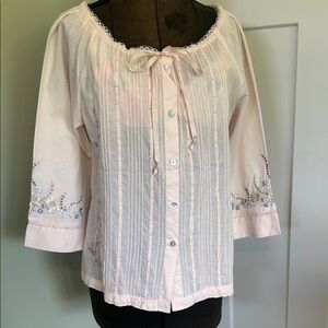 Countrepoint 💯 cotton button down 3/4 sleeve scoop neck blouse with embroidery